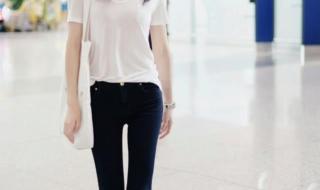 蓝色卫衣配什么裤子